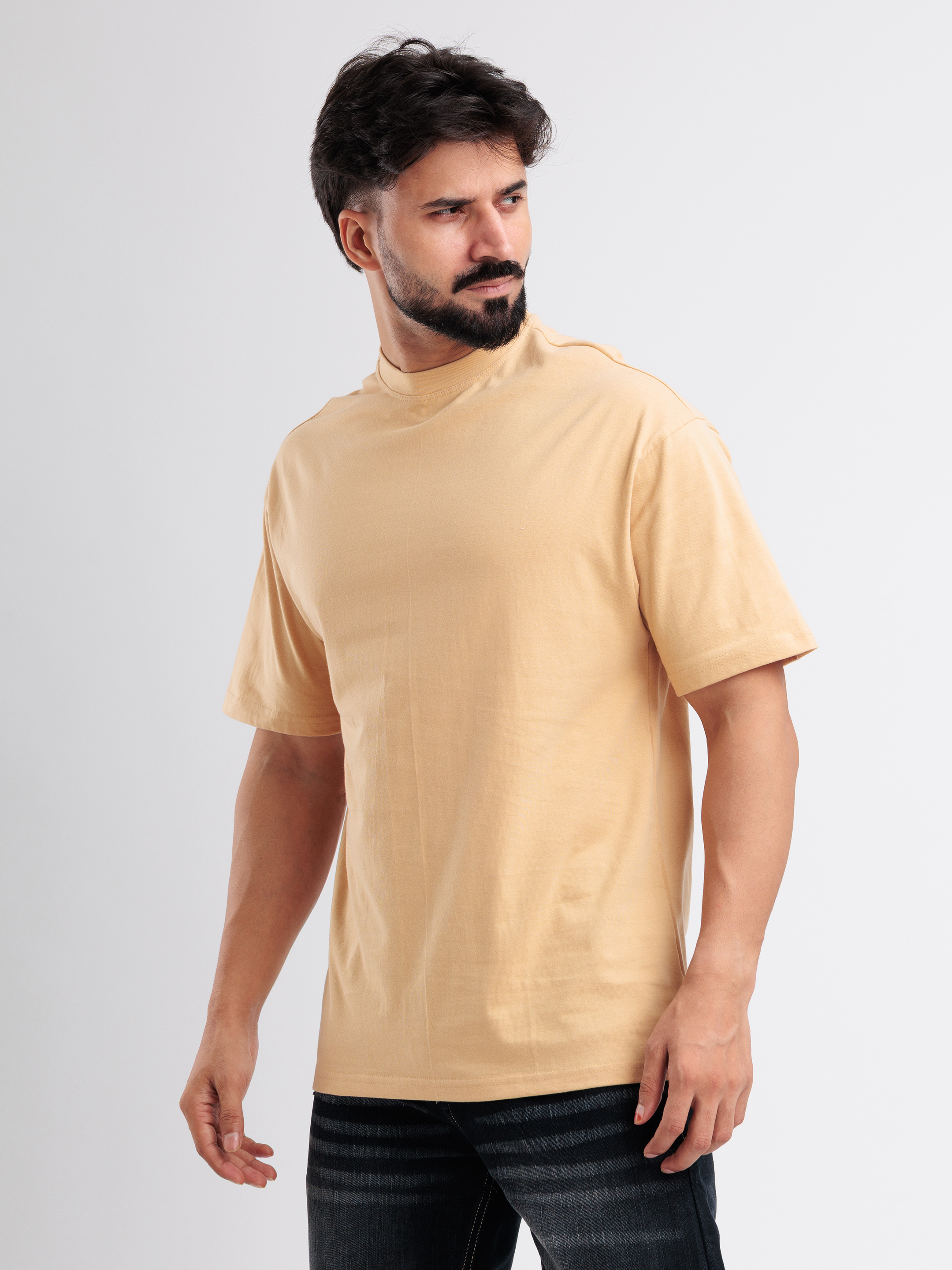 Casual Oversized Baige Tshirt - View 4