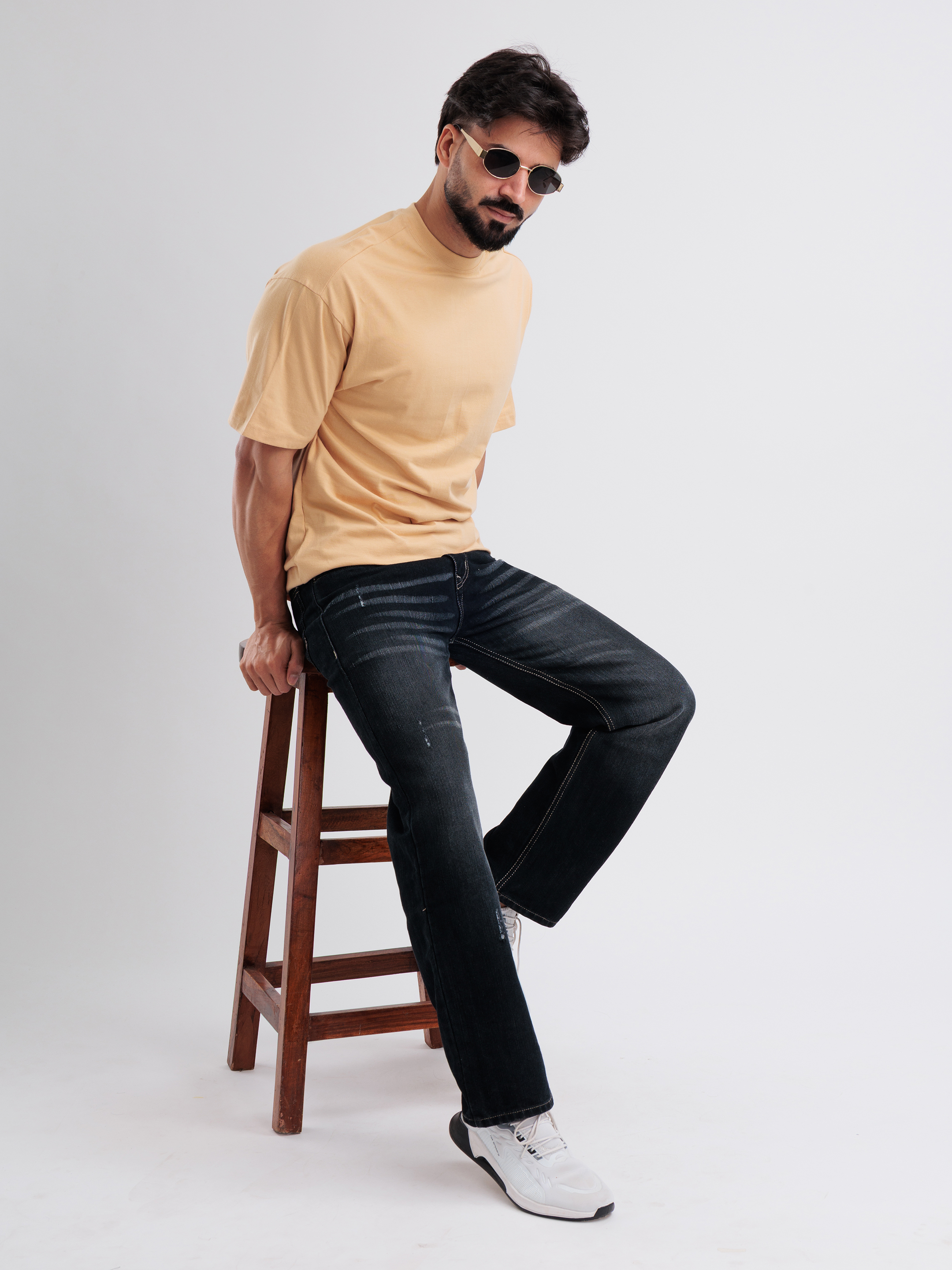 Casual Oversized Baige Tshirt - View 2